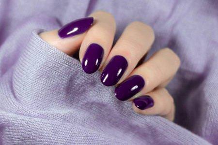Фіолетовий манікюр: модні тенденції (50 фото)