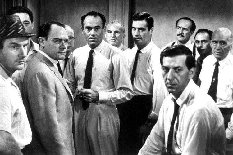 12 розгніваних чоловіків (1957)