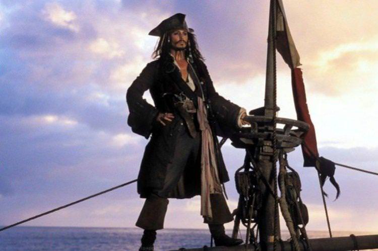 Пірати Карибського моря прокляття Чорної перлини - Найкращі фільми про піратів