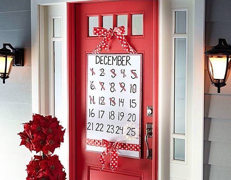 Календар Відлік днів до Нового року - Як прикрасити вхідні двері на Новий рік
