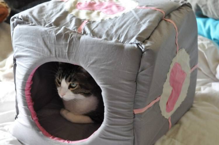Затишний будиночок для кішки з тканини - Будиночок для кішки своїми руками
