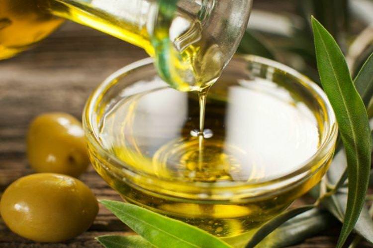 Оливкова олія - ​​Як позбутися лупи