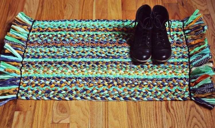 Плетений килимок - Подарунок бабусі на День народження своїми руками