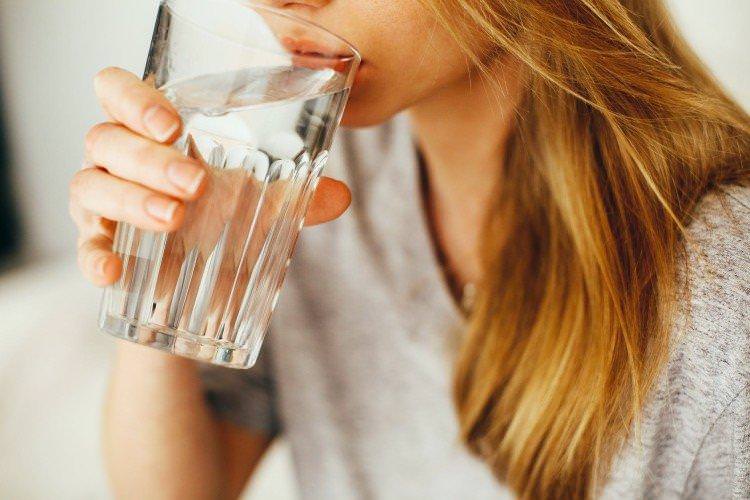 Пий більше води - Як позбутися запаху з рота