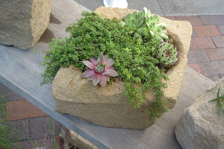Кам'яні вазони - Вуличні вазони для квітів