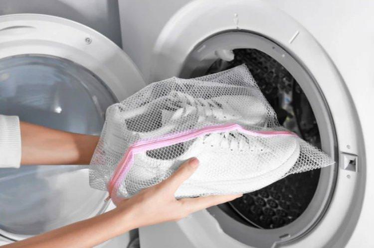 Прання та чищення - Як прибрати запах з взуття в домашніх умовах