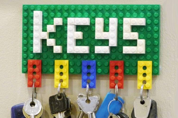 Ключниця з лего - Настіна ключниця для передпокою своїми руками