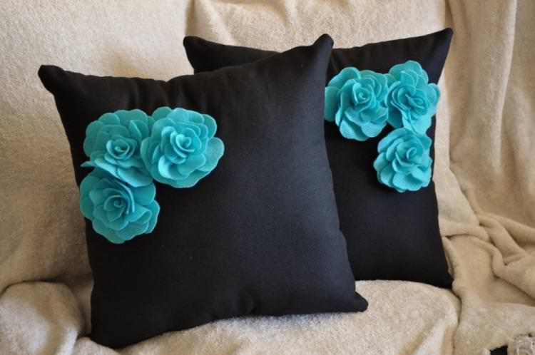 Подушка з трояндою - Викрійки та ідеї для декоративних подушок своїми руками